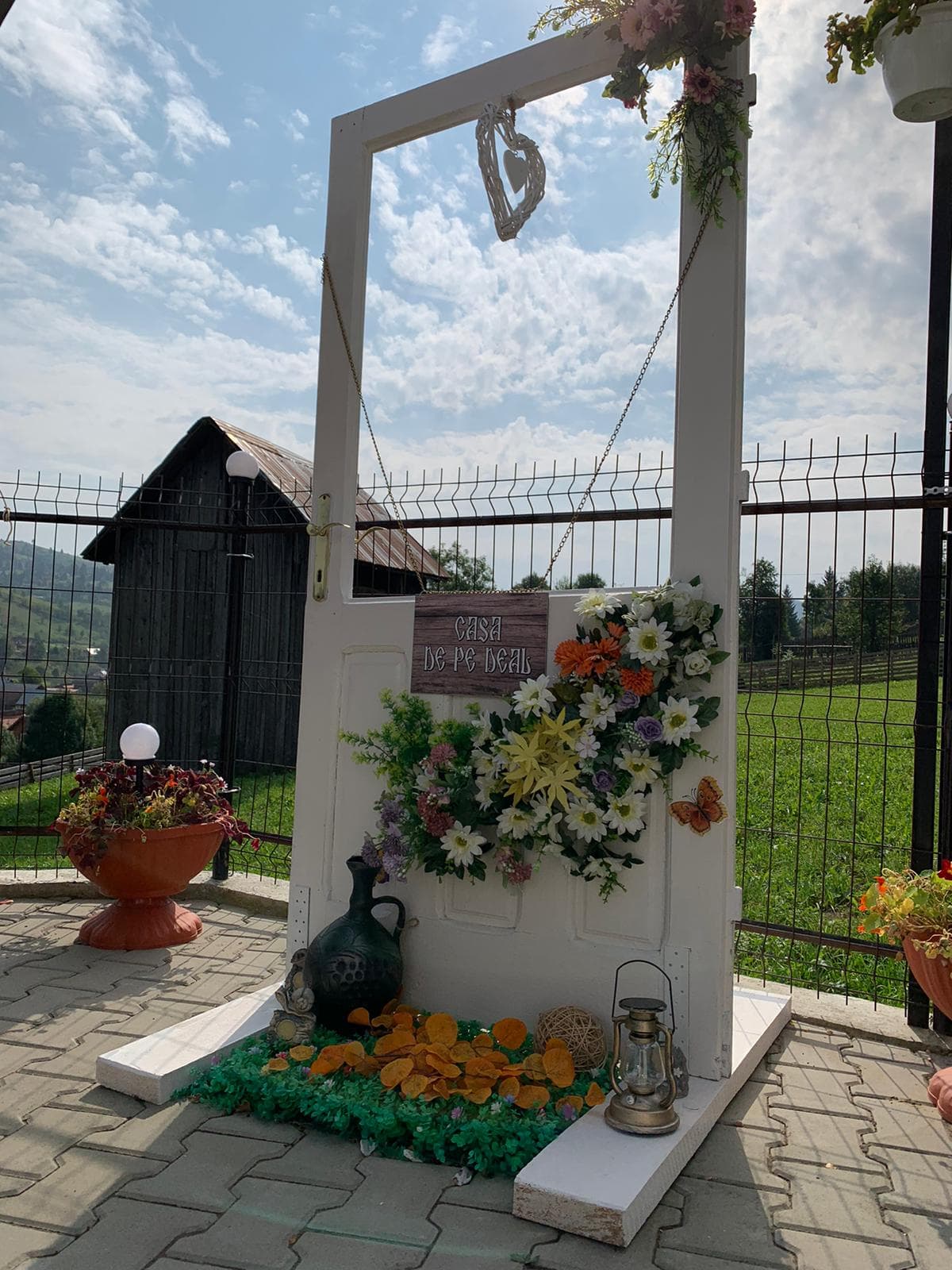 Casa de pe Deal Sadova - Imagine 19