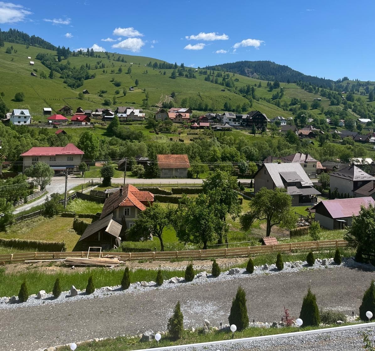 Casa de pe Deal Sadova - Spațiu cameră, cazare Bucovina